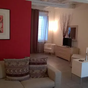 Apart-hotel Agorà Residenza, Mântua